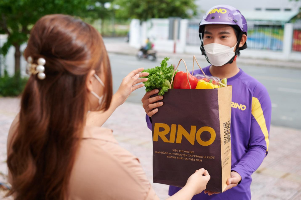 "Giao hàng nhanh" tại siêu thị online nghĩa là gì?